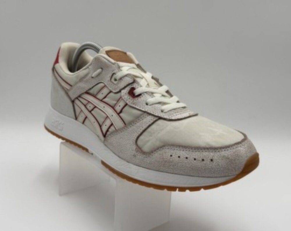 ASICS Tokyo Women’s size 11 Lyte Classic Shoes 1192A206 White Red